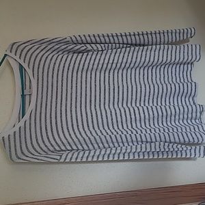 Women's long sleeve top